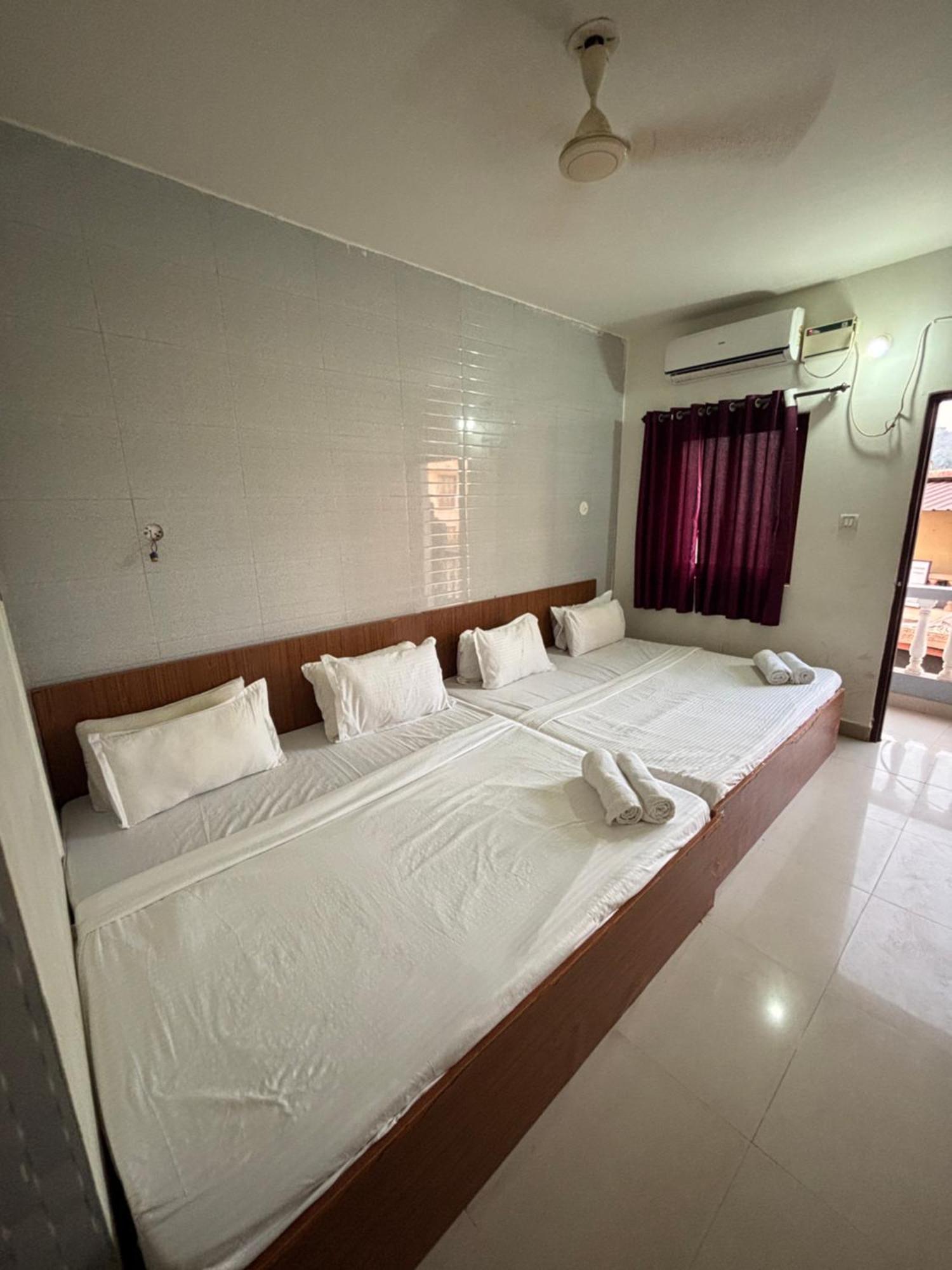 Mehar Rooms Baga Dış mekan fotoğraf