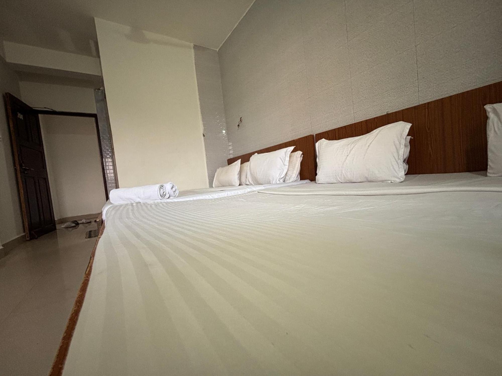 Mehar Rooms Baga Dış mekan fotoğraf