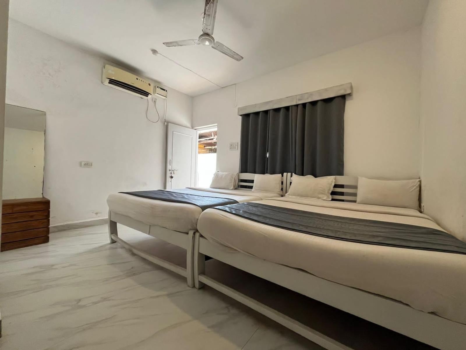 Mehar Rooms Baga Dış mekan fotoğraf